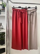 Kép betöltése a galériamegjelenítőbe: 6724/21120 HERTA bőszárú nadrág