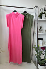 Kép betöltése a galériamegjelenítőbe: 1687 GINA elasztikus ruha