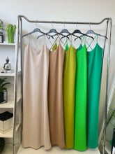 Kép betöltése a galériamegjelenítőbe: 12757 SUMMER pántos nyári ruha