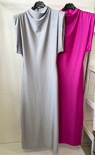 Kép betöltése a galériamegjelenítőbe: 1687 GINA elasztikus ruha