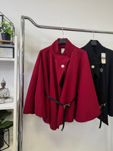 Kép betöltése a galériamegjelenítőbe: 2956 MARION öves poncsó