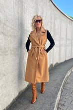 Kép betöltése a galériamegjelenítőbe: 5136 OLGA Szövet mellėny