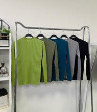 Kép betöltése a galériamegjelenítőbe: 5999 BORDÁS basic félgarbó