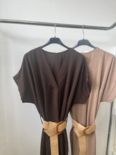 Kép betöltése a galériamegjelenítőbe: 24608 ZAFI öves ruha