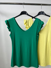 Kép betöltése a galériamegjelenítőbe: 775 DAHLIA kis fodros felső