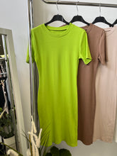 Kép betöltése a galériamegjelenítőbe: 1387 MONICA BASIC pamut ruha