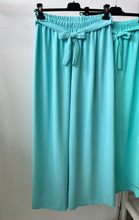 Kép betöltése a galériamegjelenítőbe: 6724/21120 HERTA bőszárú nadrág