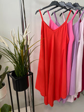 Kép betöltése a galériamegjelenítőbe: 23698 PÁNTOS Oversize ruha