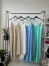 Kép betöltése a galériamegjelenítőbe: 23698 PÁNTOS Oversize ruha