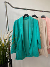 Kép betöltése a galériamegjelenítőbe: VÉKONY Blézer