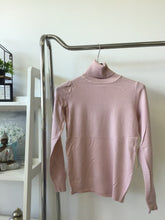 Kép betöltése a galériamegjelenítőbe: BASIC garbó pulóver / 9076
