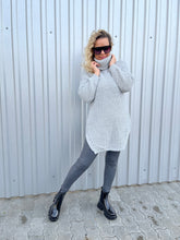 Kép betöltése a galériamegjelenítőbe: 302 CAROLINA kötött pulóver