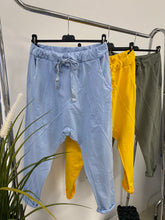 Kép betöltése a galériamegjelenítőbe: 3458 Ülepes pamut nadrág