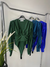 Kép betöltése a galériamegjelenítőbe: 8215 CHLOE Fényes body