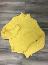 Kép betöltése a galériamegjelenítőbe: 067 MOLLY VASTAG kötésű pulóver