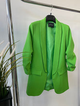 Kép betöltése a galériamegjelenítőbe: 80172 LONG blézer/szines