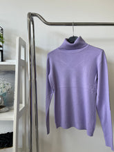 Kép betöltése a galériamegjelenítőbe: BASIC garbó pulóver / 9076