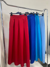 Kép betöltése a galériamegjelenítőbe: 61112 ZSEBES MAXISZOKNYA