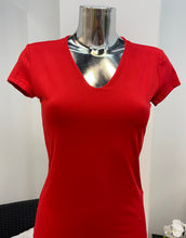 Kép betöltése a galériamegjelenítőbe: 27347 V nyakú rövidujjú felső