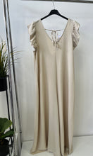 Kép betöltése a galériamegjelenítőbe: 28002 LIA oversize overál