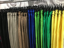 Kép betöltése a galériamegjelenítőbe: CATY gumis aljú nadrág 9620