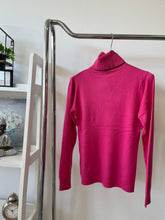 Kép betöltése a galériamegjelenítőbe: BASIC garbó pulóver / 9076