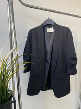 Kép betöltése a galériamegjelenítőbe: 80172 LONG blézer/basic szinek