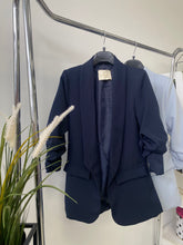 Kép betöltése a galériamegjelenítőbe: 80172 LONG blézer/szines