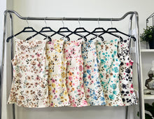 Kép betöltése a galériamegjelenítőbe: 11161 VIRÁG top
