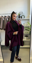 Kép betöltése a galériamegjelenítőbe: 36271 GABY poncsó/kabát
