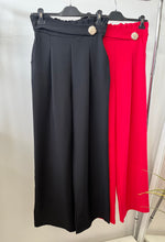 Kép betöltése a galériamegjelenítőbe: 19118 GOLD bőszárú zsebes nadrág
