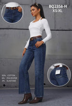 Kép betöltése a galériamegjelenítőbe: BQ2358-H JANA egyenes szárú farmer nadrág
