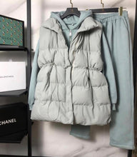 Kép betöltése a galériamegjelenítőbe: 288 Mellény+jogging szett
