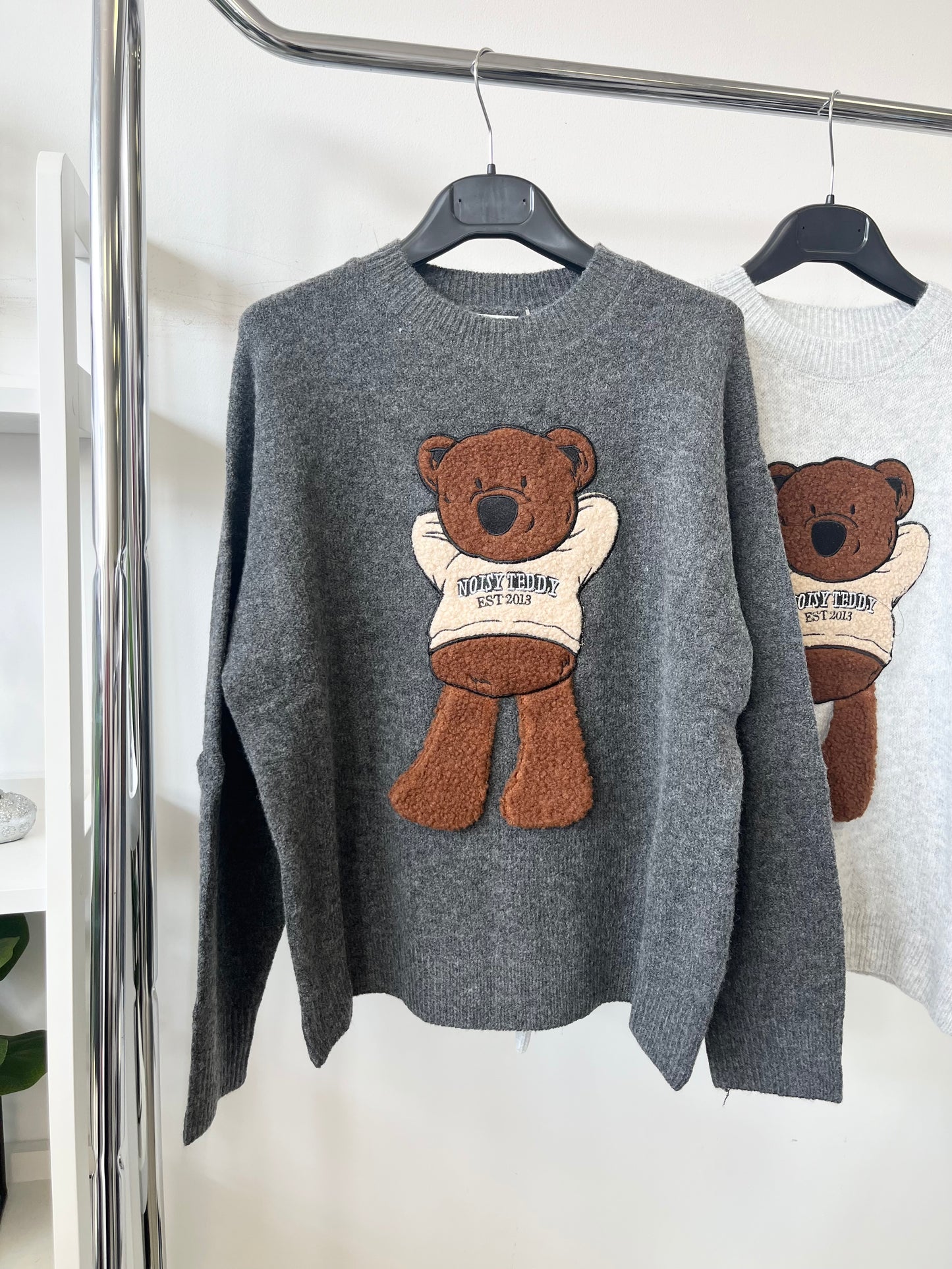 85695 NOISY teddy kötött pulóver