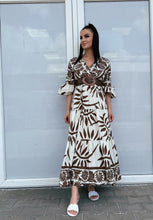 Kép betöltése a galériamegjelenítőbe: 3535 KATY vászonruha
