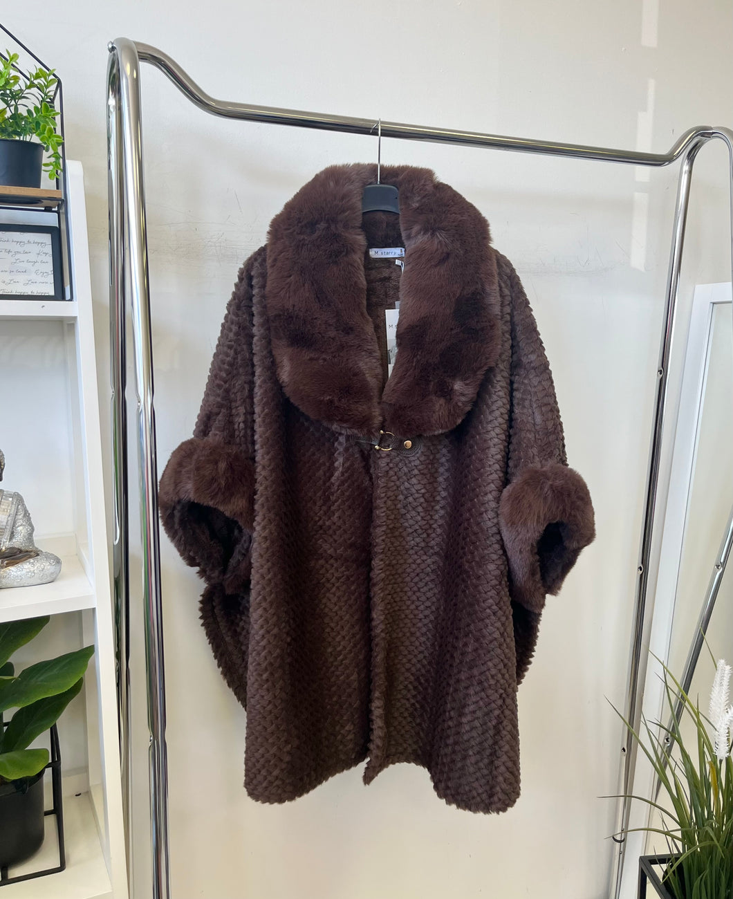 10168 MARINA  műszőrme poncsó