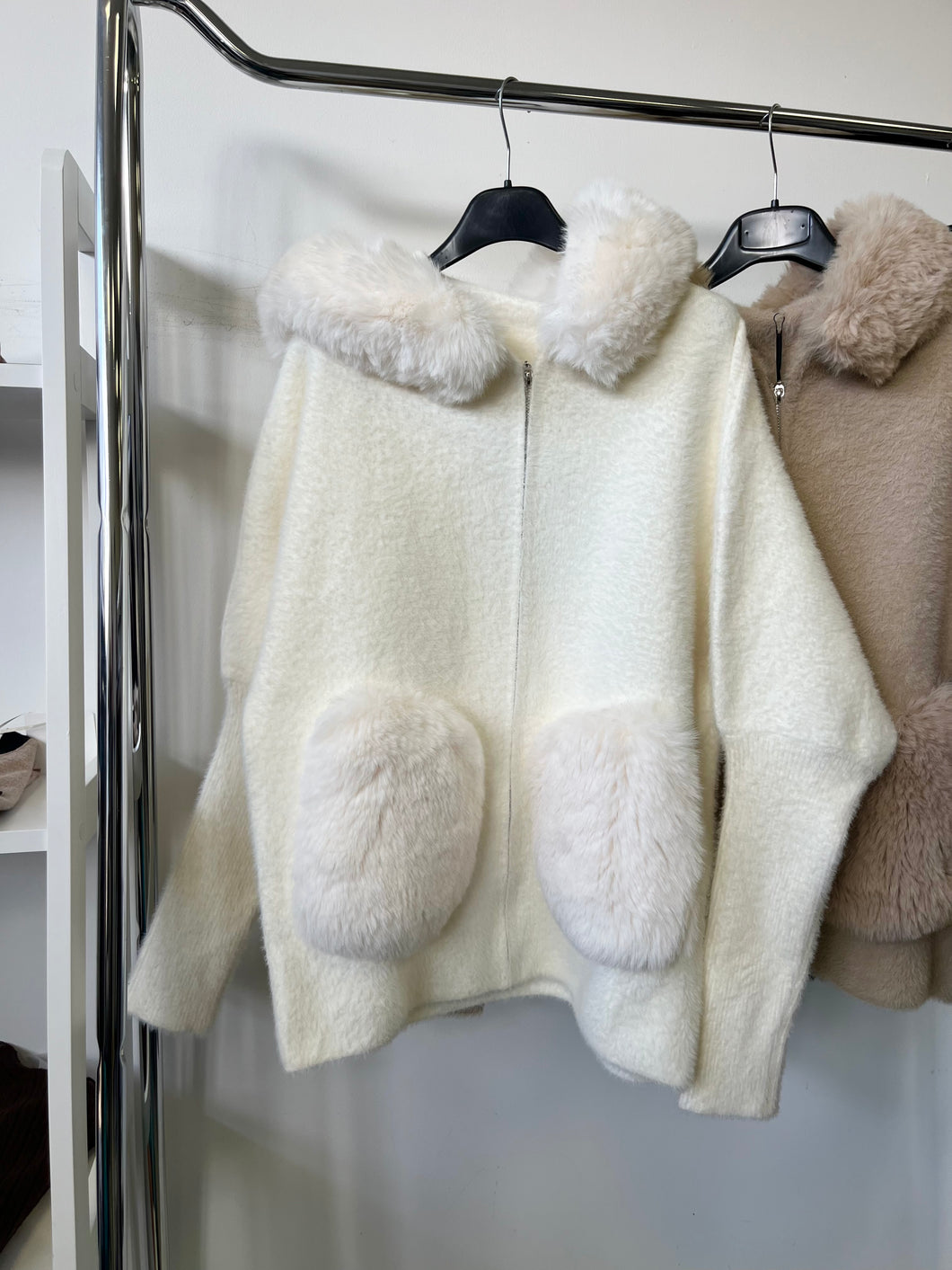 25002 ALMA vastag zsenília kapucnis kardigán / átmeneti kabát