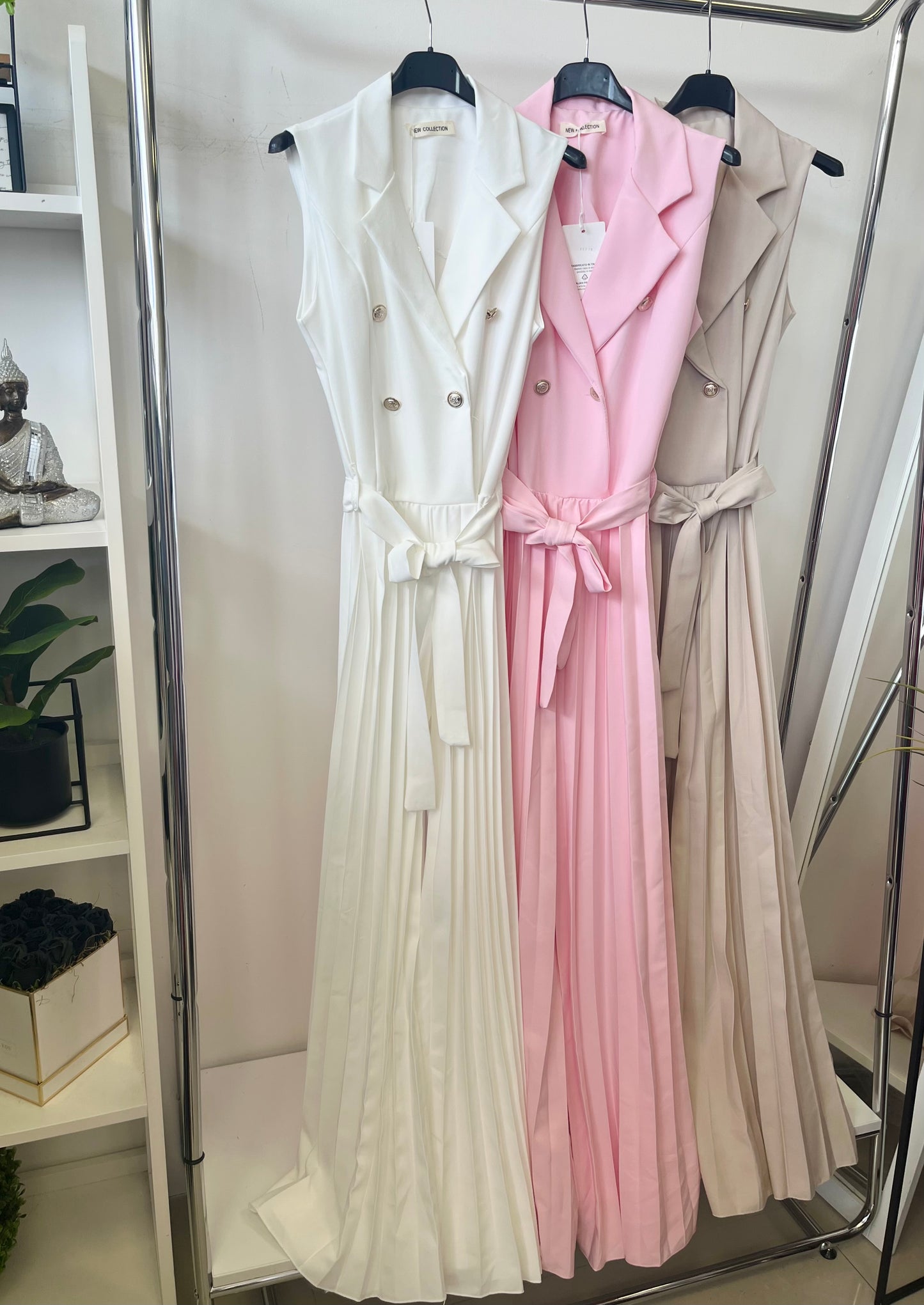 90379 BLANCA gombos pliszírozott szárú overál