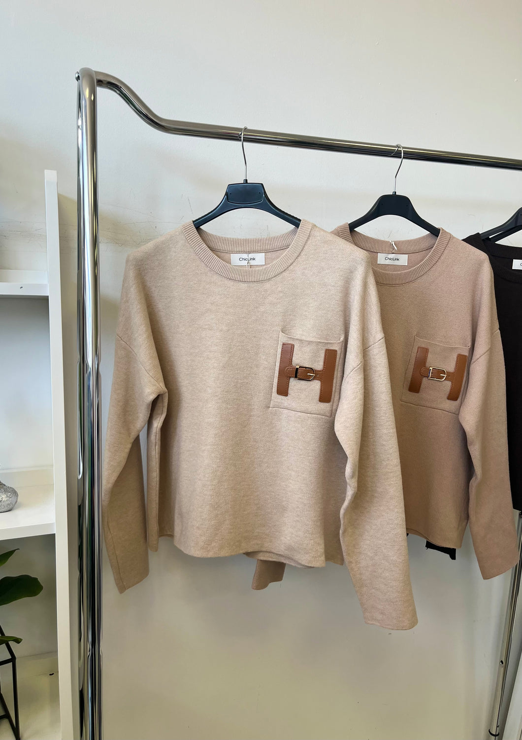 85748 HENNA oversized kötött pulóver