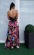 Kép betöltése a galériamegjelenítőbe: 9972 MARISA virágos nyári ruha
