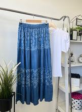 Kép betöltése a galériamegjelenítőbe: 2759 BREE farmer hatású szoknya
