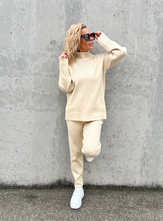 7976 ANITA kötött jogging