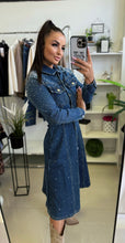 Kép betöltése a galériamegjelenítőbe: A2278-4 SELLY strasszos farmer ruha
