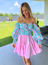 Kép betöltése a galériamegjelenítőbe: 35955 FANNY gumis hátú fűzős virágos felső
