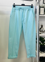 Kép betöltése a galériamegjelenítőbe: 26165 KENDRA pamut nadrág
