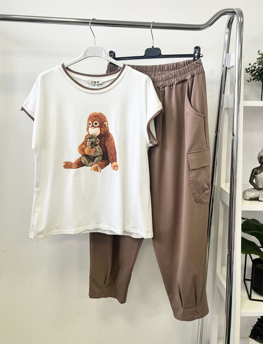 1592 PUNCH monkey+plüss póló
