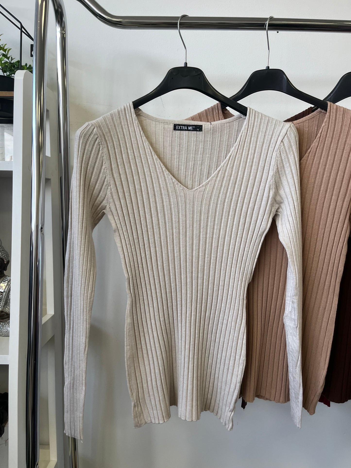 5808 BORDÁS basic V nyakú felső