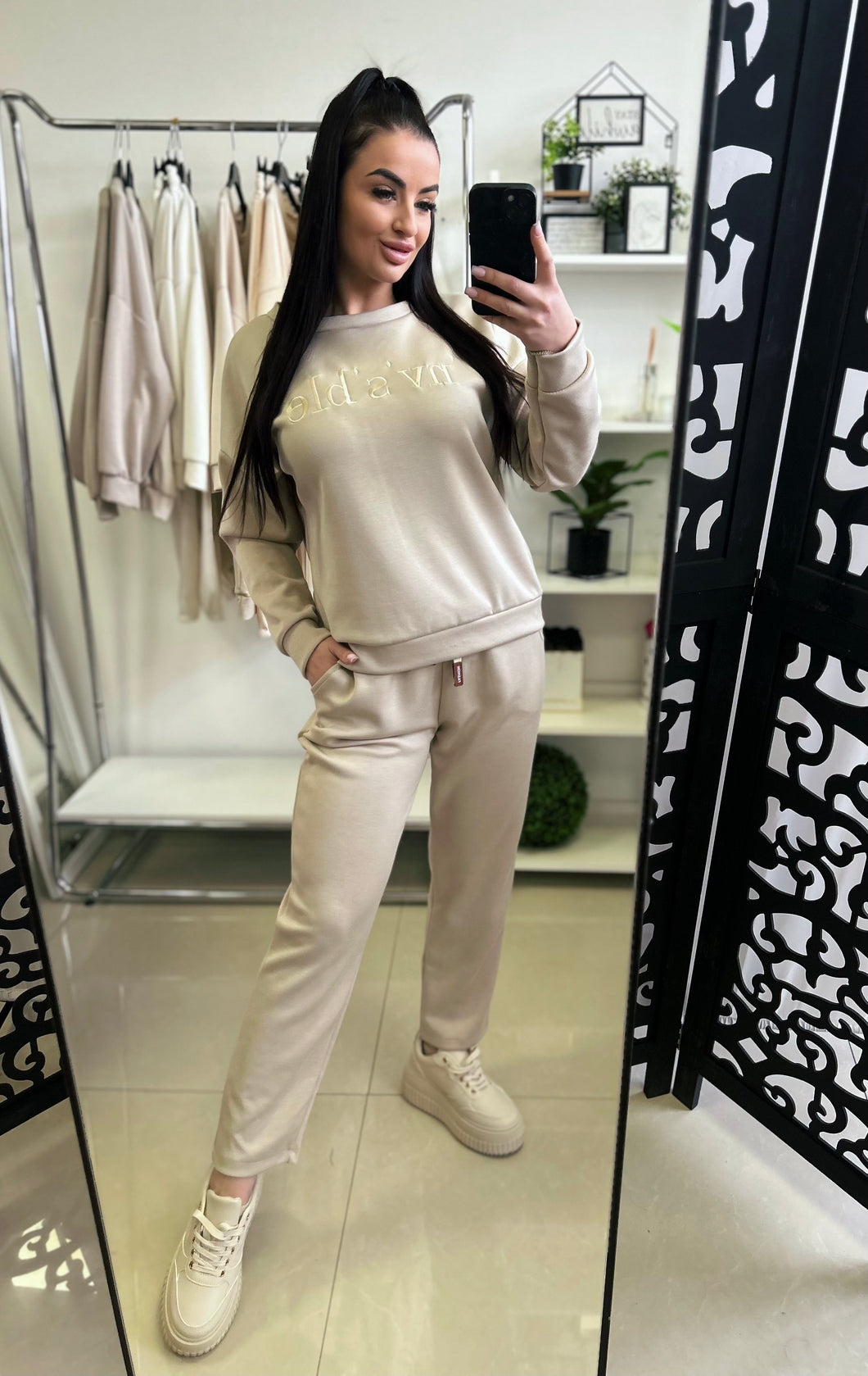 58322 INVISIBLE jogging szett