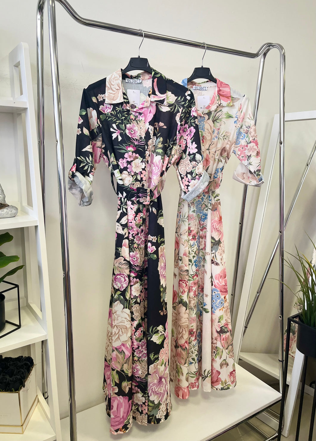 10500 LUCY virágos öves vászon ruha