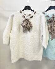 Kép betöltése a galériamegjelenítőbe: 259579 OCELOT kendős tavaszi kötött felső
